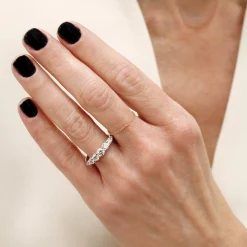 Anillo Carol