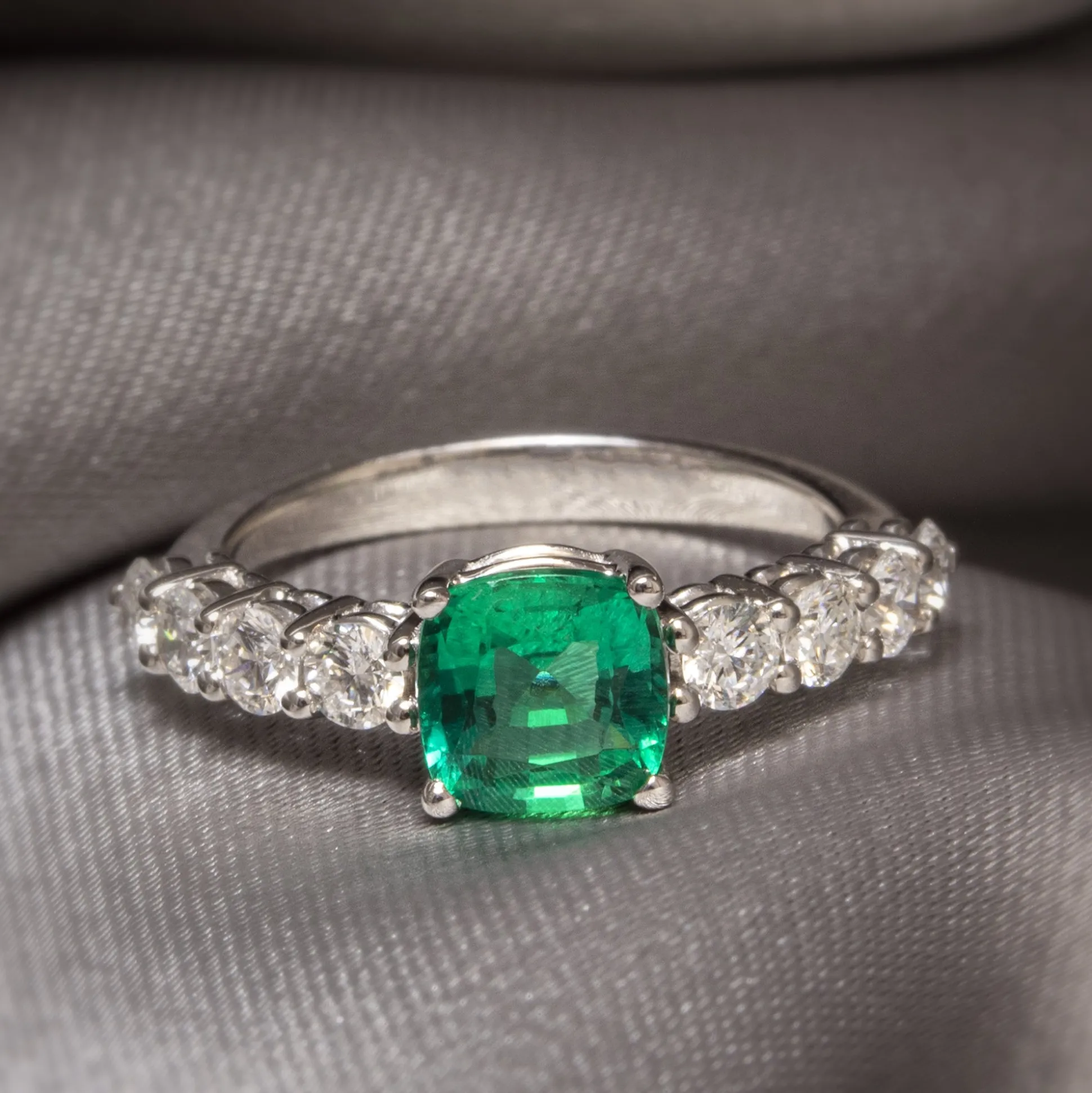 Anillo Tina